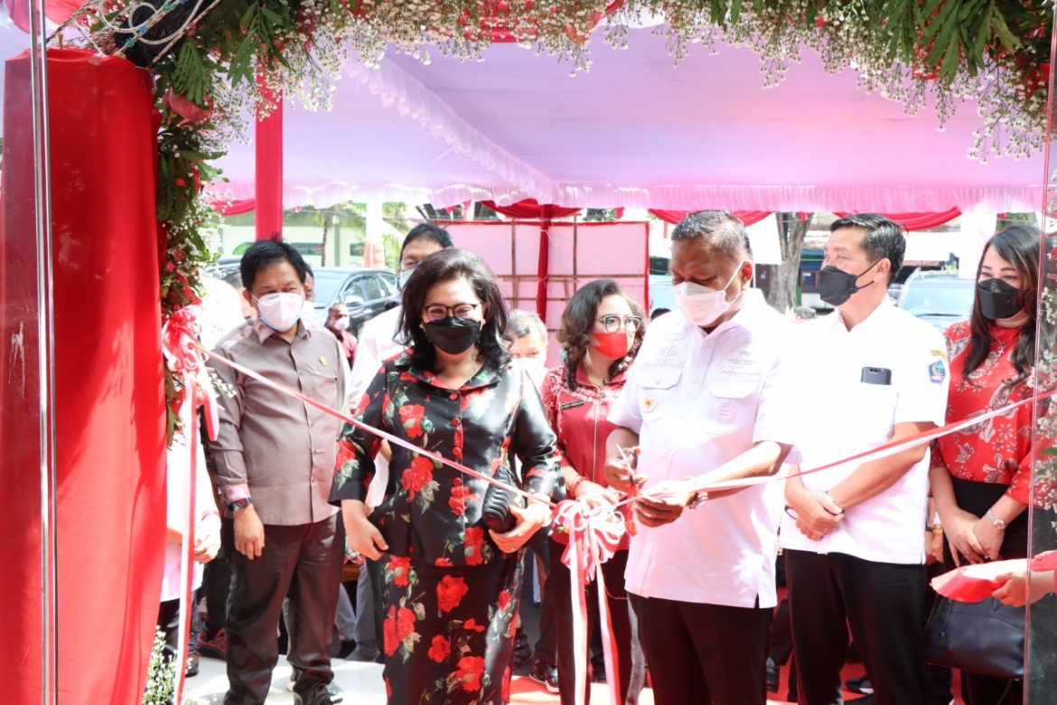 Ketua DPRD bersama Anggota Komisi 4 DPRD Prov. Sulut, menghadiri acara Soft Opening “Rumah Sakit Umum Daerah ODSK”